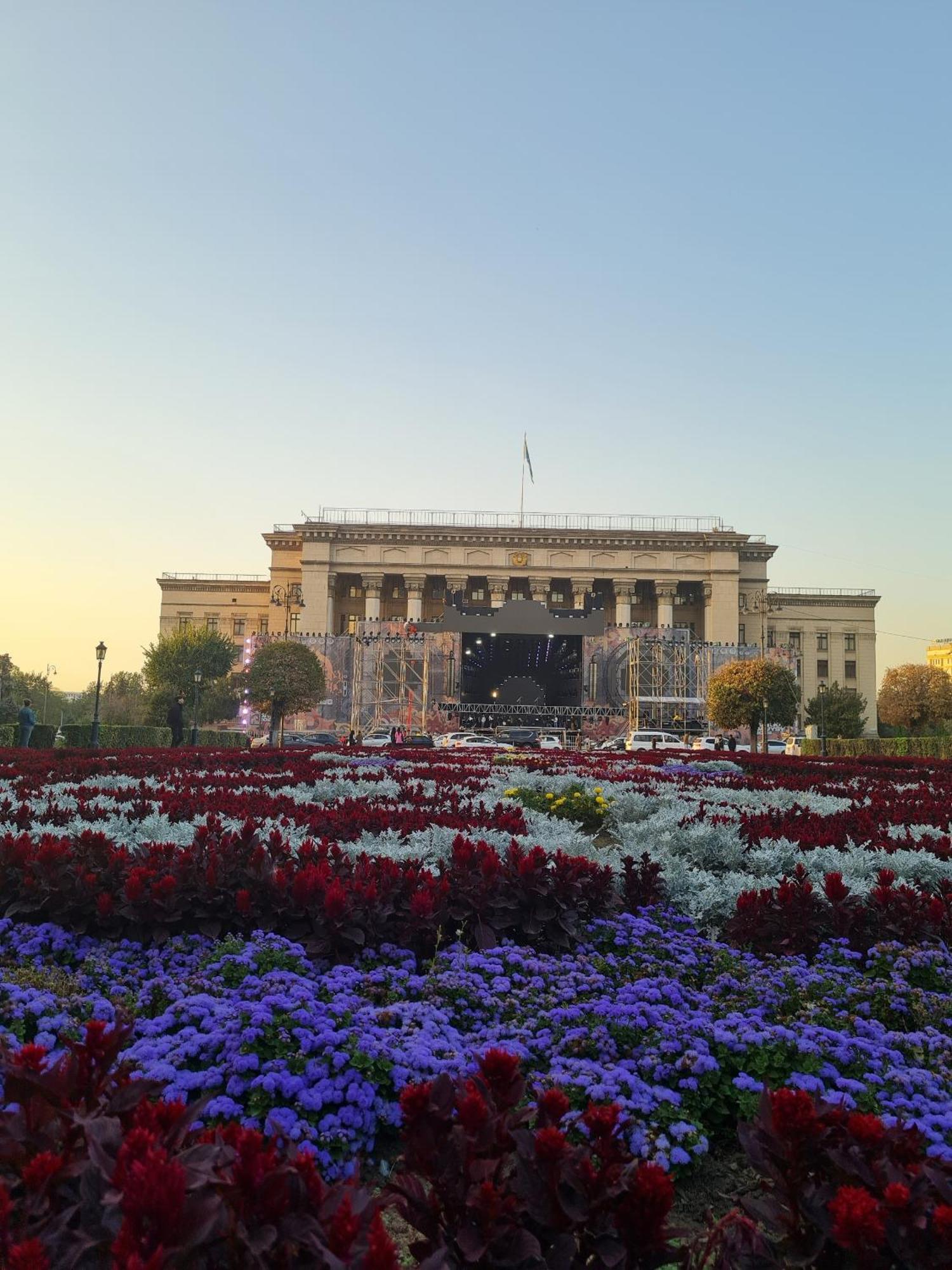 Nadezhda Apartments On Kazybek Bi St. Almaty Luaran gambar