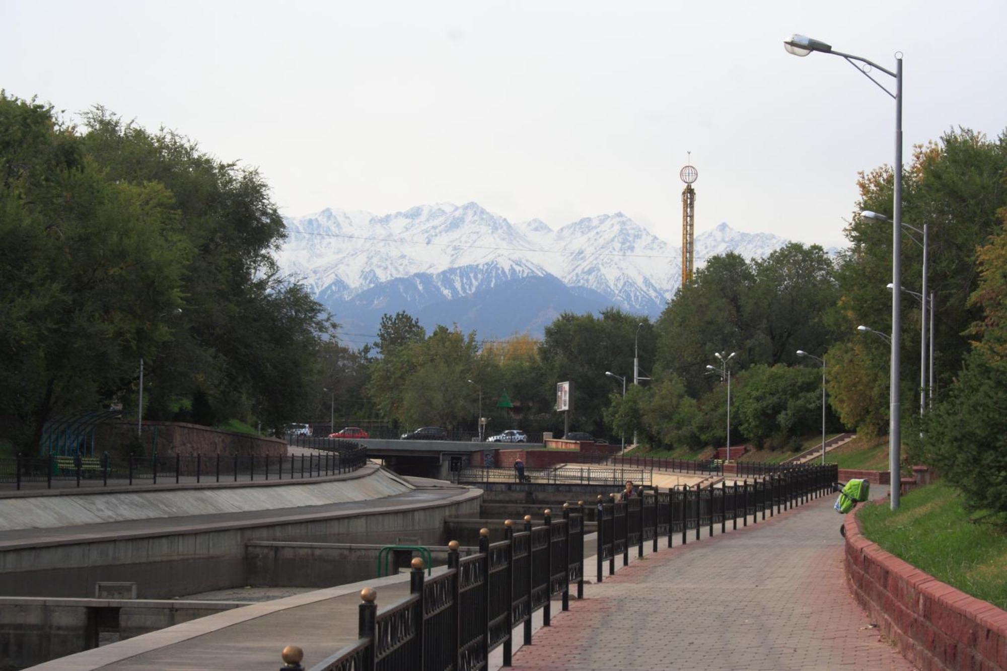 Nadezhda Apartments On Kazybek Bi St. Almaty Luaran gambar